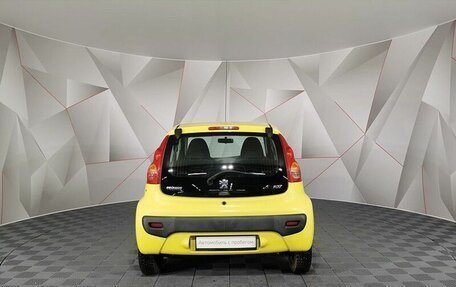 Peugeot 107 I рестайлинг, 2011 год, 495 000 рублей, 5 фотография