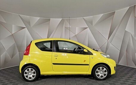 Peugeot 107 I рестайлинг, 2011 год, 495 000 рублей, 4 фотография