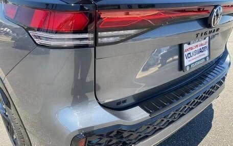 Volkswagen Tiguan, 2025 год, 5 370 000 рублей, 9 фотография