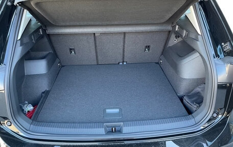 Volkswagen Tiguan II, 2025 год, 5 789 895 рублей, 9 фотография