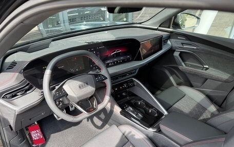 Audi Q5, 2025 год, 9 960 000 рублей, 16 фотография