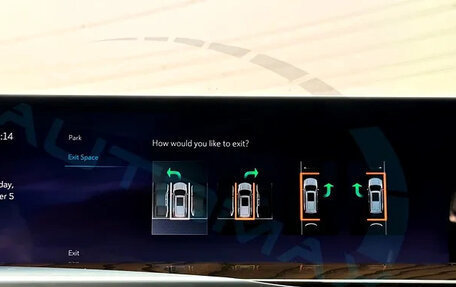 Cadillac Escalade V, 2025 год, 19 500 000 рублей, 9 фотография