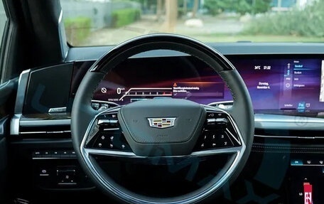 Cadillac Escalade V, 2025 год, 19 500 000 рублей, 6 фотография