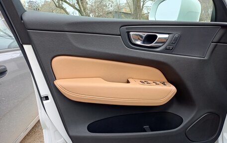 Volvo XC60 II, 2020 год, 3 499 900 рублей, 4 фотография