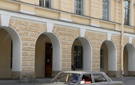 Mercedes-Benz W123, 1981 год, 650 000 рублей, 8 фотография