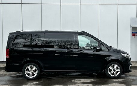 Mercedes-Benz V-Класс, 2020 год, 4 250 000 рублей, 3 фотография