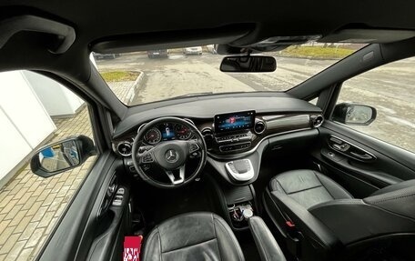 Mercedes-Benz V-Класс, 2020 год, 4 250 000 рублей, 4 фотография