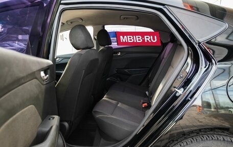 Hyundai Solaris II рестайлинг, 2018 год, 1 200 000 рублей, 13 фотография