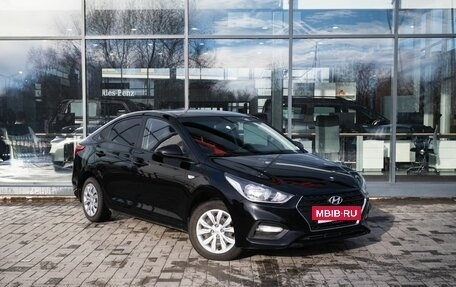 Hyundai Solaris II рестайлинг, 2018 год, 1 200 000 рублей, 5 фотография