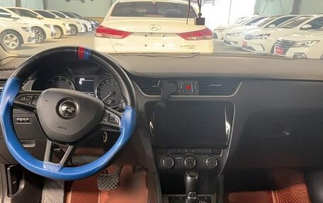 Skoda Octavia IV, 2021 год, 1 217 015 рублей, 8 фотография