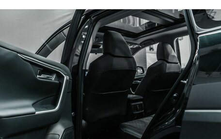 Toyota RAV4, 2025 год, 4 770 000 рублей, 17 фотография