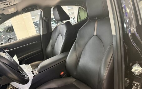 Toyota Camry, 2020 год, 3 390 000 рублей, 9 фотография