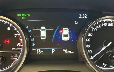 Toyota Camry, 2020 год, 3 390 000 рублей, 10 фотография