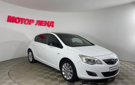 Opel Astra J, 2010 год, 541 000 рублей, 3 фотография