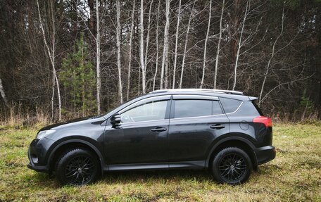 Toyota RAV4, 2013 год, 2 000 000 рублей, 3 фотография