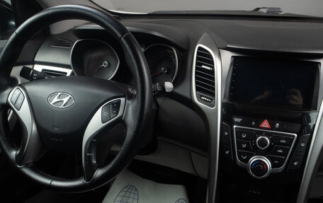 Hyundai i30 II рестайлинг, 2012 год, 949 000 рублей, 9 фотография