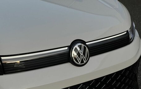 Volkswagen Tiguan, 2025 год, 4 800 000 рублей, 11 фотография