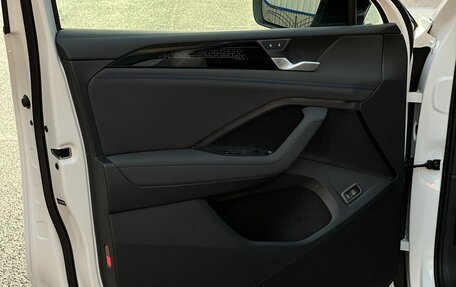 Volkswagen Tiguan, 2025 год, 4 800 000 рублей, 16 фотография