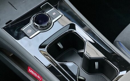 Volkswagen Tiguan, 2025 год, 4 800 000 рублей, 29 фотография