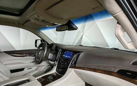 Cadillac Escalade IV, 2015 год, 4 200 000 рублей, 10 фотография