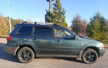 Mitsubishi Outlander III рестайлинг 3, 2005 год, 580 000 рублей, 3 фотография