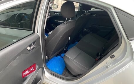 Hyundai Solaris II рестайлинг, 2021 год, 1 300 000 рублей, 4 фотография