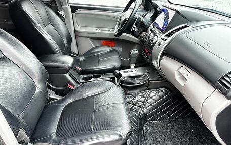 Mitsubishi Pajero Sport II рестайлинг, 2012 год, 1 600 000 рублей, 19 фотография