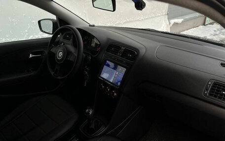 Volkswagen Polo VI (EU Market), 2014 год, 735 000 рублей, 17 фотография