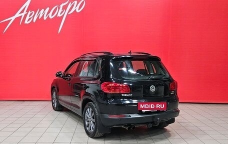 Volkswagen Tiguan I, 2011 год, 850 000 рублей, 3 фотография