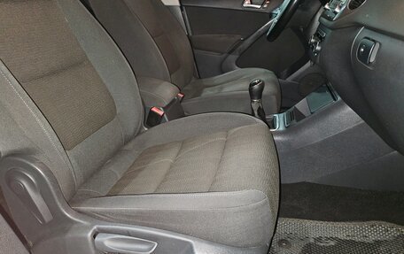 Volkswagen Tiguan I, 2011 год, 850 000 рублей, 12 фотография