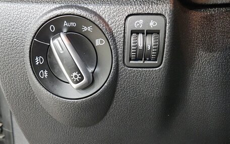 Volkswagen Tiguan I, 2011 год, 850 000 рублей, 16 фотография