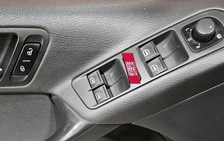 Volkswagen Tiguan I, 2011 год, 850 000 рублей, 17 фотография