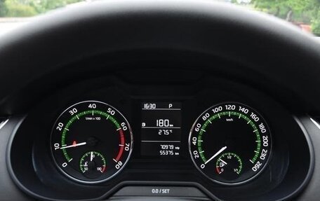 Skoda Octavia, 2021 год, 1 800 000 рублей, 11 фотография