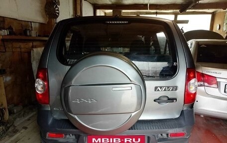 Chevrolet Niva I рестайлинг, 2013 год, 550 000 рублей, 3 фотография