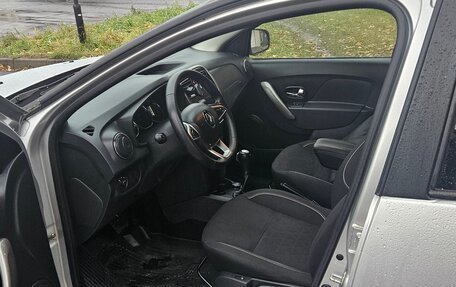 Renault Sandero II рестайлинг, 2020 год, 1 390 000 рублей, 6 фотография