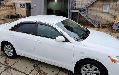 Toyota Camry, 2008 год, 900 000 рублей, 4 фотография