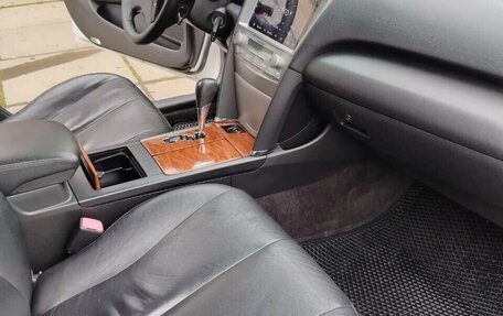 Toyota Camry, 2008 год, 900 000 рублей, 18 фотография