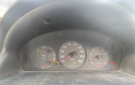 Mazda Familia, 1998 год, 170 000 рублей, 1 фотография