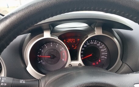 Nissan Juke II, 2011 год, 900 000 рублей, 8 фотография