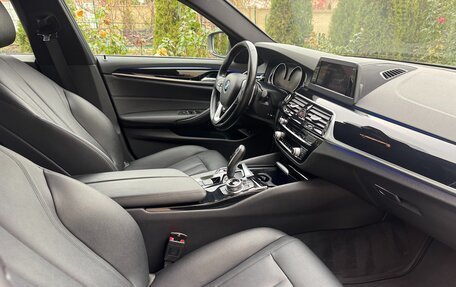 BMW 5 серия, 2017 год, 2 677 000 рублей, 7 фотография