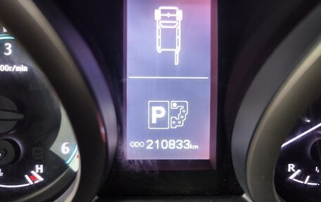 Toyota Land Cruiser Prado 150 рестайлинг 2, 2010 год, 2 599 000 рублей, 9 фотография