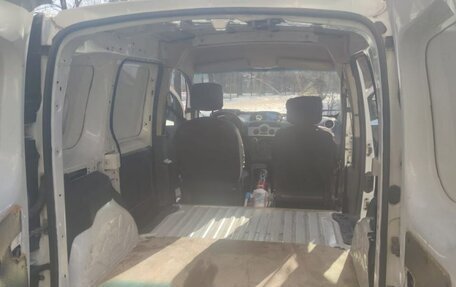 Renault Kangoo II рестайлинг, 2013 год, 750 000 рублей, 4 фотография