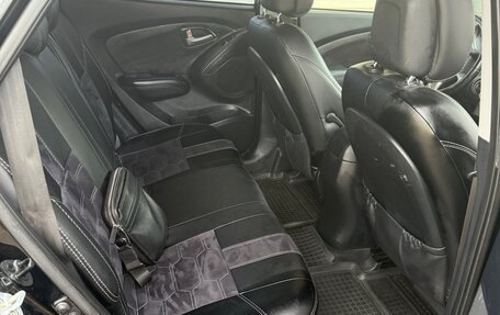 Hyundai ix35 I рестайлинг, 2011 год, 1 300 000 рублей, 10 фотография