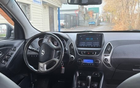 Hyundai ix35 I рестайлинг, 2011 год, 1 300 000 рублей, 11 фотография