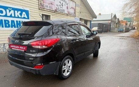 Hyundai ix35 I рестайлинг, 2011 год, 1 300 000 рублей, 2 фотография