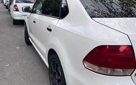 Volkswagen Polo VI (EU Market), 2011 год, 550 000 рублей, 9 фотография