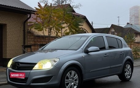 Opel Astra H, 2008 год, 419 000 рублей, 1 фотография