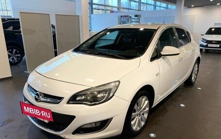 Opel Astra J, 2013 год, 615 000 рублей, 7 фотография