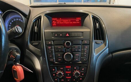 Opel Astra J, 2013 год, 615 000 рублей, 13 фотография