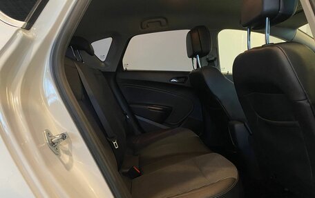 Opel Astra J, 2013 год, 615 000 рублей, 17 фотография